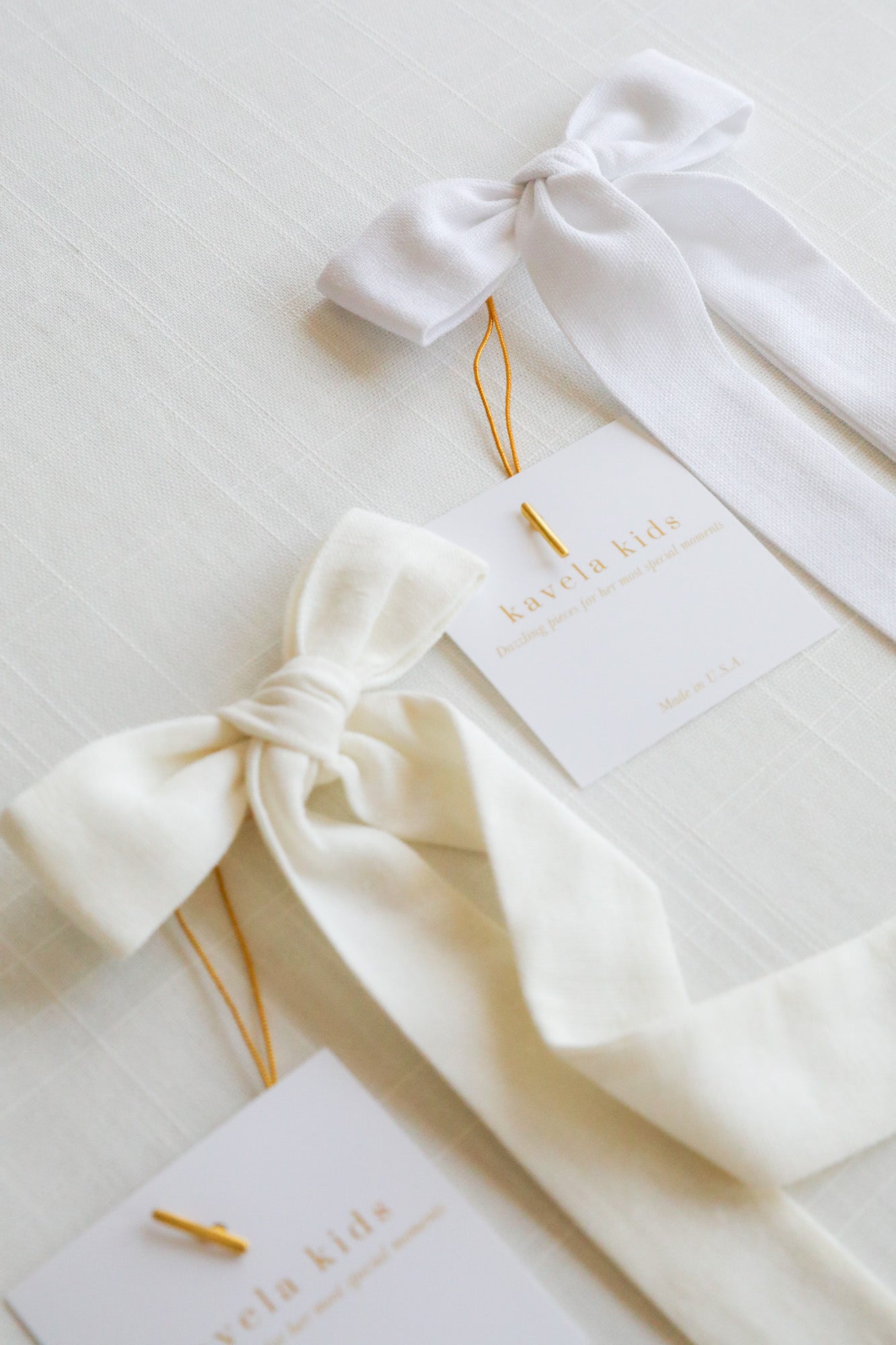 Ivory linen long tail bow / Ribbon bow style